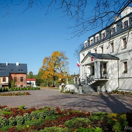 Zielona Brama Hotel Przywidz  Exterior photo