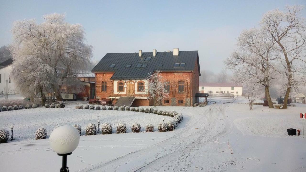 Zielona Brama Hotel Przywidz  Exterior photo